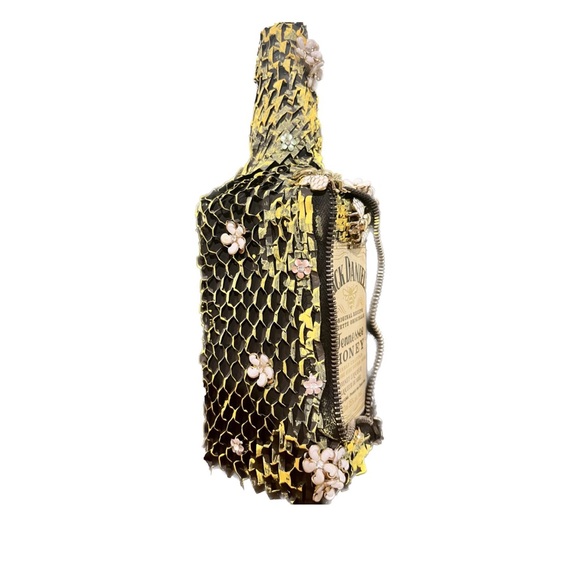 Steampunk bottle - Picture 2 of 3